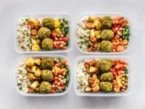 What Are Some Quick and Easy Weeknight Dinner Ideas?
